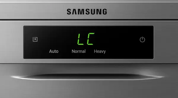 Wyświetlacz zmywarki Samsung pokazuje błąd LC. Dowiedz się, jak skasować błąd LC w zmywarce Samsung.